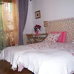 Milan B&B Bed & Breakfast Milaan